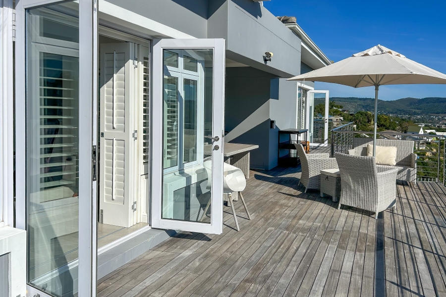 3 Bedroom Property for Sale in Knysna Heights Western Cape